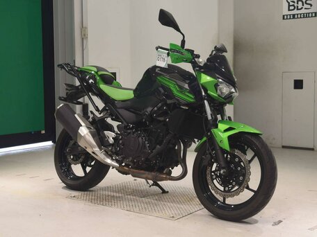 2025 Kawasaki Z 400, чёрный, 675000 рублей, вид 3