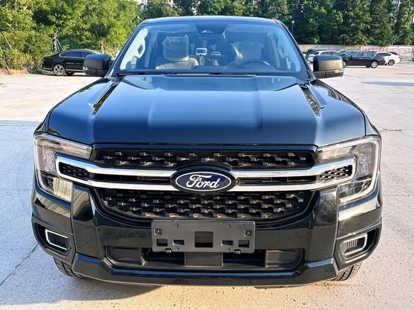 2026 Ford Ranger Double Cab T6.2, чёрный, 4145667 рублей - вид 1