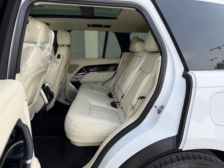 2023 Land Rover Range Rover P440e V, белый, 13950000 рублей, вид 4