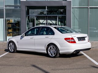 2010 Mercedes-Benz C-Класс 180 BlueEFFICIENCY III (W204), белый, 1095000 рублей, вид 4