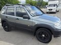 2015 Chevrolet Niva I Рестайлинг, серый - вид 2