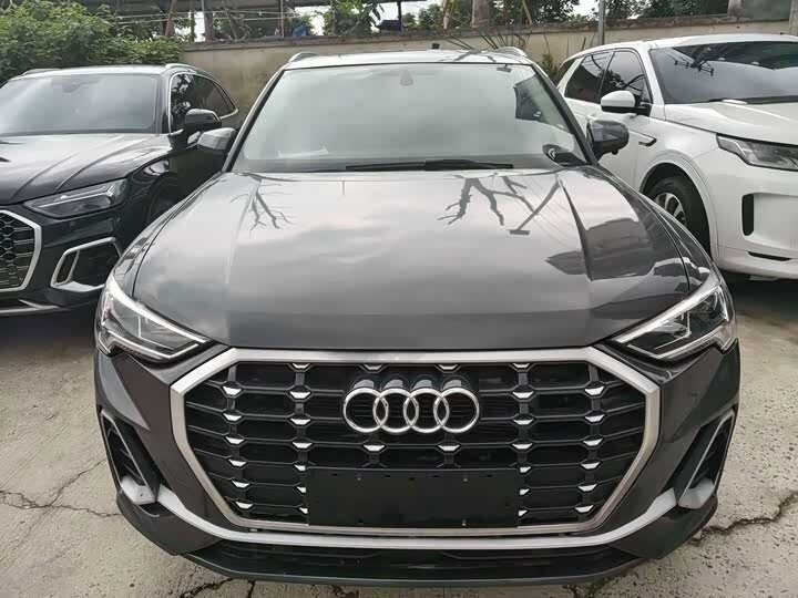 Открыть фотографии: Audi Q3 II (F3)