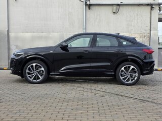 2025 Audi Q5 Sportback TFSI quattro S tronic II (GU), чёрный, 9639000 рублей, вид 3