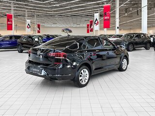 2021 Volkswagen Polo VI, чёрный, 1365000 рублей, вид 3