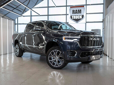 2026 Ram 1500 Crew Cab V Рестайлинг, синий, 9990000 рублей, вид 1