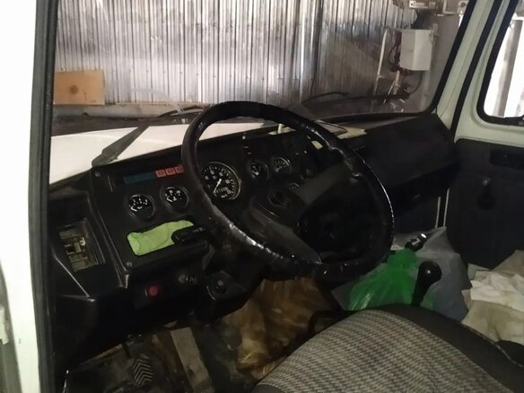2006 ГАЗ 3307, белый, 170000 рублей - вид 8