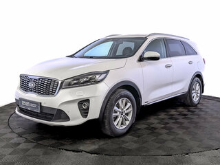 2019 Kia Sorento III Prime Рестайлинг, белый, 2850000 рублей, вид 1