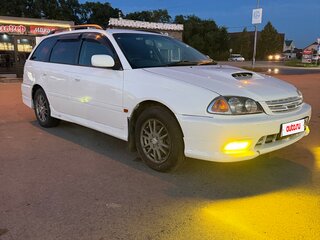 2001 Toyota Caldina II Рестайлинг, белый, 599000 рублей, вид 3