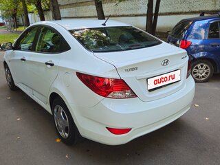 2013 Hyundai Solaris I, белый, 579000 рублей, вид 5
