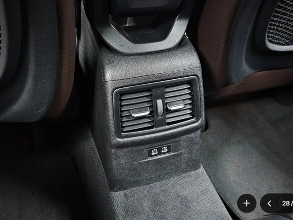 2022 BMW X1 18d sDrive II (F48) Рестайлинг, синий, 2150000 рублей - вид 17
