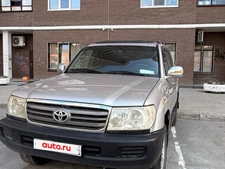 2003 Toyota Land Cruiser 100 Series Рестайлинг 1, серебристый, 1300000 рублей, вид 1