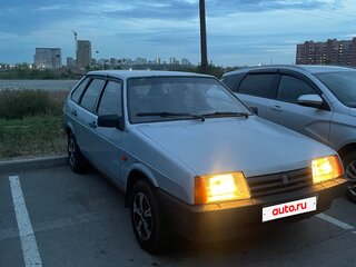 2004 Lada (ВАЗ) 21093i, серебристый, 110000 рублей, вид 3