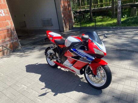 2004 Honda CBR 1000 RR/RA Fireblade, красный, 500000 рублей, вид 2