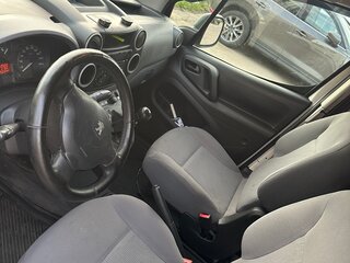 2013 Peugeot Partner II Рестайлинг, белый, 530000 рублей, вид 1