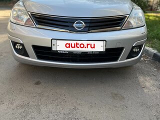 2011 Nissan Tiida I Рестайлинг, серебристый, 680000 рублей, вид 1