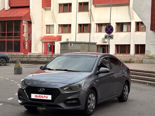 2017 Hyundai Solaris II, серый, 890000 рублей, вид 1