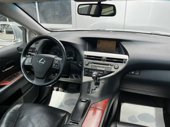 2010 Lexus RX 450h III, серебристый, 1530000 рублей - вид 11