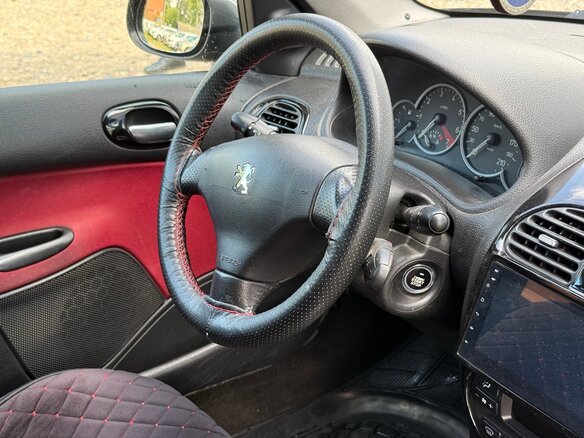 2007 Peugeot 206, чёрный - вид 12