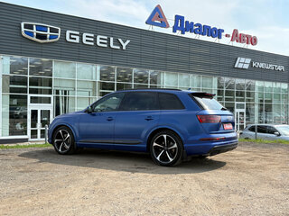 2017 Audi Q7 II (4M), синий, 4200000 рублей, вид 3