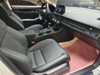 2022 Honda Civic XI, белый, 1333777 рублей, вид 5