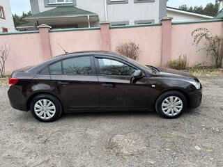 2013 Chevrolet Cruze I Рестайлинг, коричневый, 850000 рублей, вид 2
