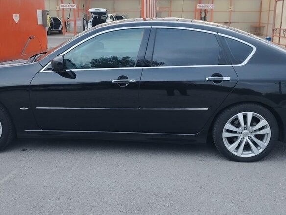 2010 Infiniti M35 III Рестайлинг, чёрный, 980000 рублей - вид 6