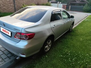 2010 Toyota Corolla X (E140, E150), серебристый, 620000 рублей, вид 5