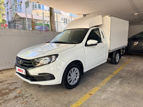 2025 LADA (ВАЗ) Granta, белый, 1390000 рублей, вид 2