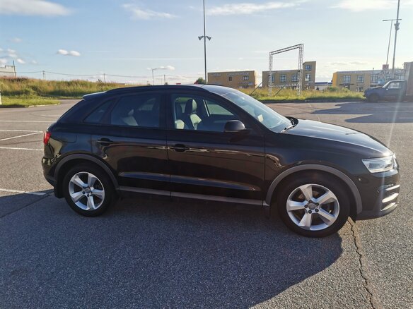 2015 Audi Q3 I (8U) Рестайлинг, чёрный, 1750000 рублей - вид 2