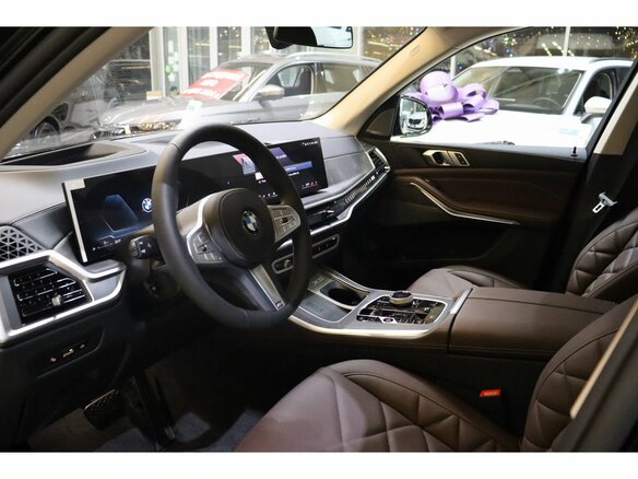 2025 BMW X5 Long 30Li IV (G05/G18) Рестайлинг, чёрный, 10650000 рублей - вид 9