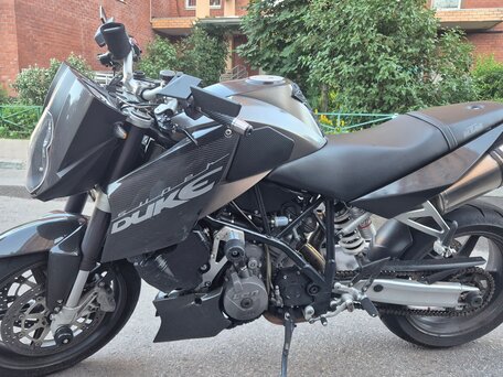 2006 KTM 990 Super Duke, серый, 380000 рублей, вид 1
