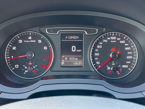 2014 Audi Q3 I (8U), серый, 1400000 рублей - вид 22