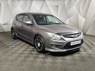 2010 Hyundai i30 I Рестайлинг, коричневый, 497000 рублей, вид 3