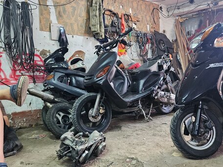 2002 Yamaha Jog, чёрный, 60000 рублей, вид 1