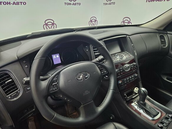 2011 Infiniti EX EX25 I (J50), белый - вид 10