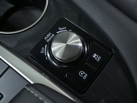 2022 Lexus RX 300 IV Рестайлинг, серебристый, 5870000 рублей - вид 13