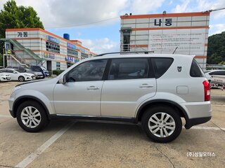 2014 SsangYong Rexton III, серебристый, 1440000 рублей, вид 4