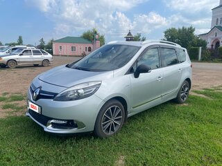 2014 Renault Scenic Grand III Рестайлинг 2, серебристый, 1256000 рублей, вид 1
