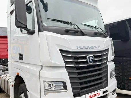 2023 КамАЗ 54901, белый, 3500000 рублей, вид 2