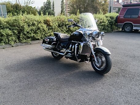 2010 Triumph Rocket III, белый, 1100000 рублей, вид 1