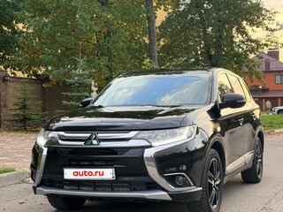 2016 Mitsubishi Outlander III Рестайлинг 2, чёрный, 1350000 рублей, вид 2