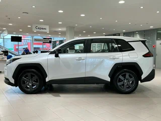 2026 Toyota RAV4 VI (XA60), белый, 4730000 рублей, вид 4