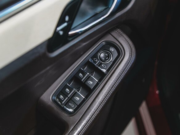 2015 Porsche Macan S I, красный - вид 22