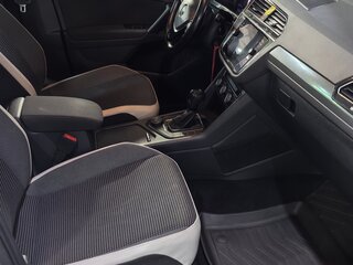 2020 Volkswagen Tiguan II, белый, 2650000 рублей, вид 4