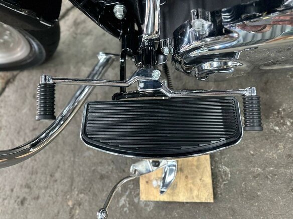 2010 Harley-Davidson Fat Boy, чёрный, 990000 рублей - вид 27