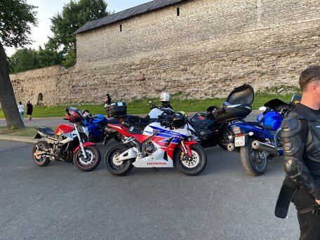 2013 Honda CBR 600RR, красный, 690000 рублей, вид 5