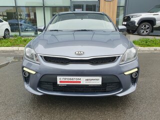 2018 Kia Rio IV, серый, 1399000 рублей, вид 2