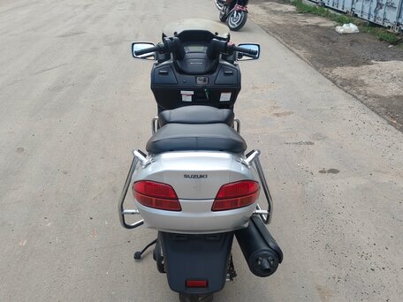 2003 Suzuki Burgman (SkyWave) 650, серебристый, 379000 рублей, вид 4