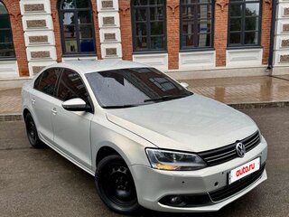 2011 Volkswagen Jetta VI, серебристый, 790000 рублей, вид 2