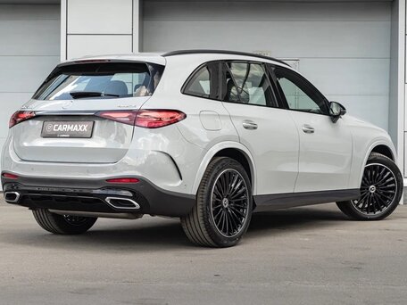 2026 Mercedes-Benz GLC 300 II (X254), серый, 9290000 рублей, вид 3